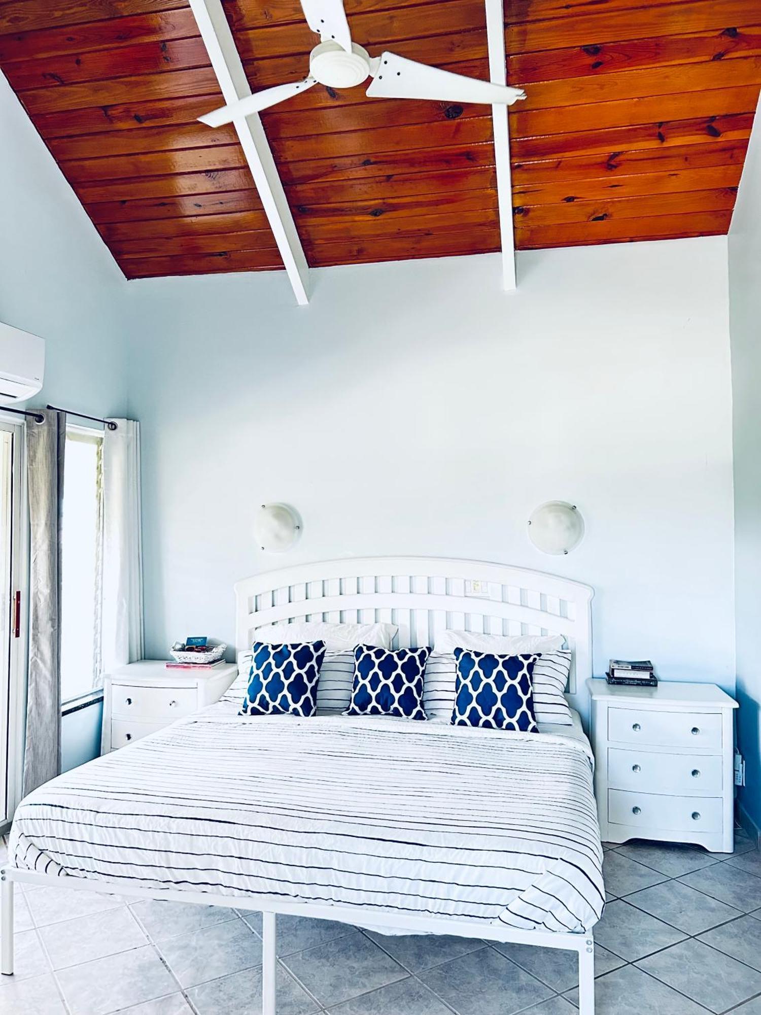 Вілла Flamingo House - Turks & Caicos Turtle Cove Екстер'єр фото